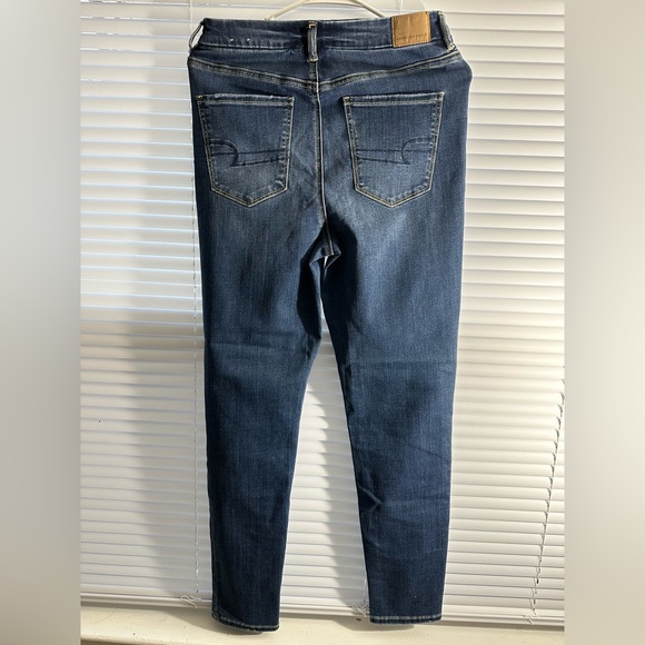 American Eagle Curvy Super Hi-Rise Jegging - Picture 5 of 6